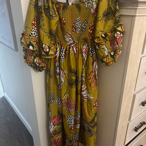 Ruffled Tropical Print Maxi Dress - Picture 2 of 4